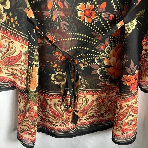 Vero Moda Sheer V-Neck Bohemian Floral Blouse size Large - Picture 7 of 7